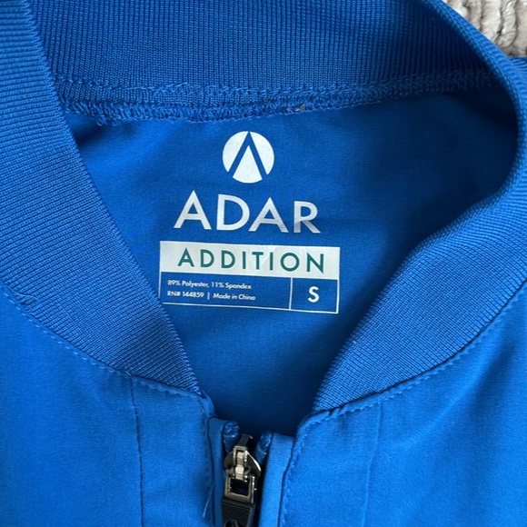 Scrub jacket - Picture 2 of 4